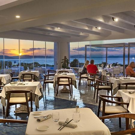 Hotel Grand Relais Dei Nuraghi Baja Sardinia Bagian luar foto