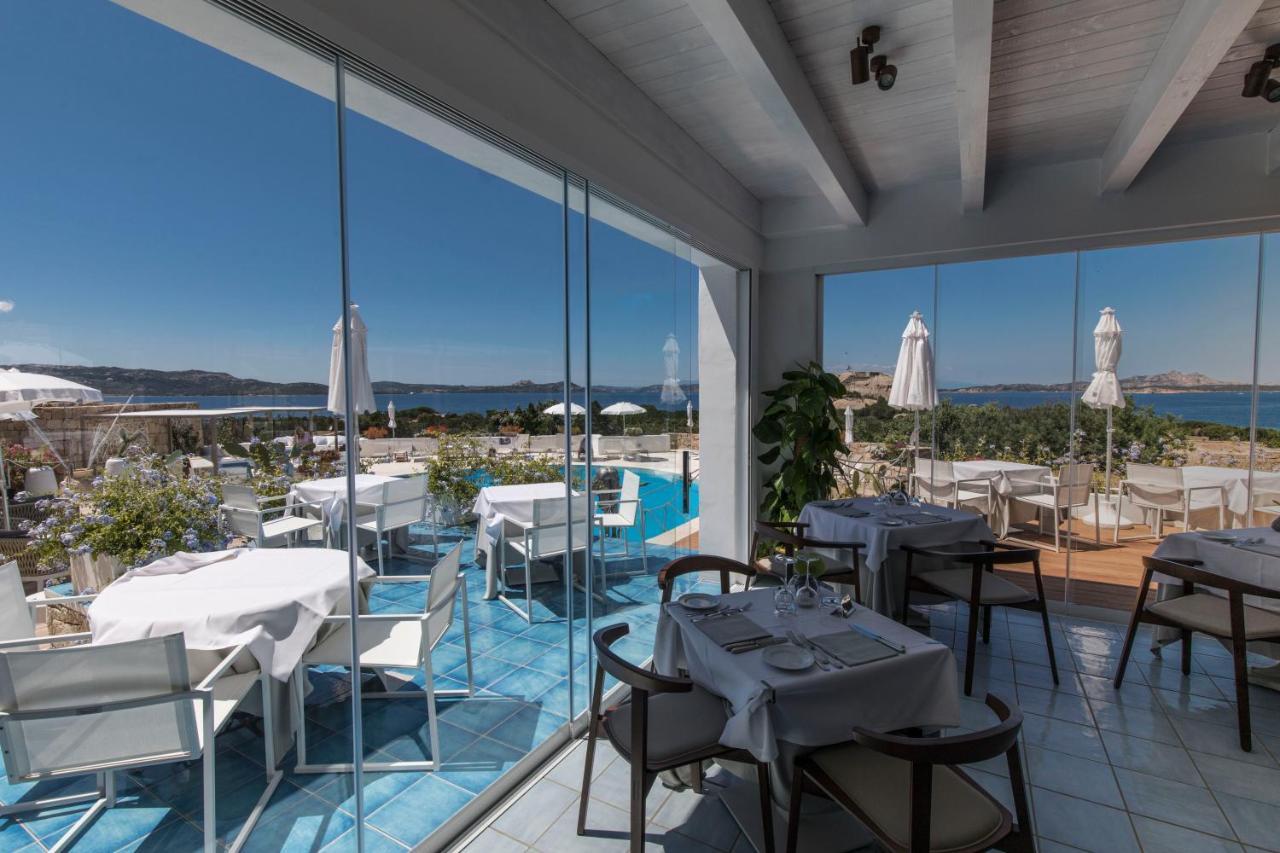 Hotel Grand Relais Dei Nuraghi Baja Sardinia Bagian luar foto